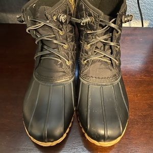 Nautical Dorsay quilted boots